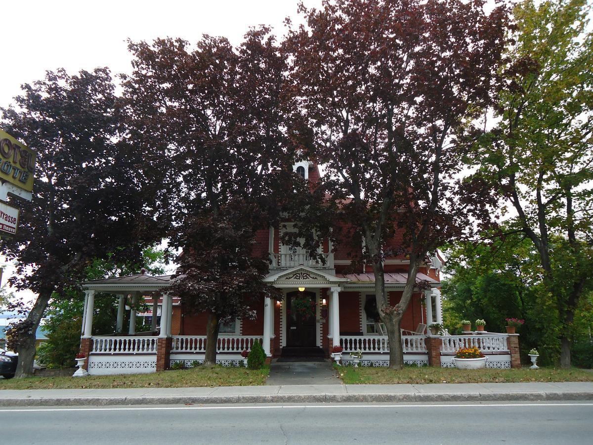 Motel Cote Riviere-du-Loup Exterior photo